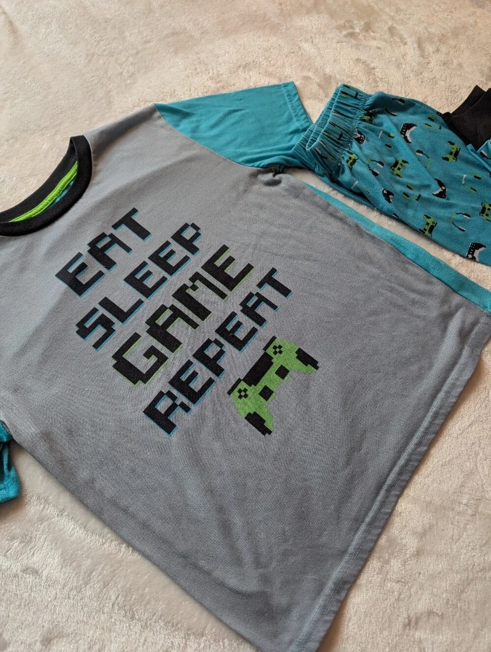 Saint Eve Kids Boys Video Game Pajama Set Size XL Good Condition